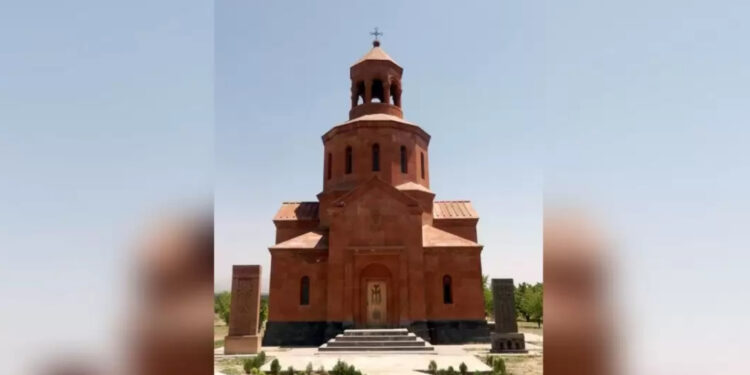 Ներքին Դվին գյուղի «Սուրբ Հարություն» եկեղեցուց գողացել են գանձանակը