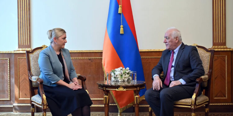Հանրապետության նախագահն ու Շվեյցարիայի դեսպանը անդրադարձել են երկու երկրների միջև դինամիկ զարգացող համագործակցության օրակարգին