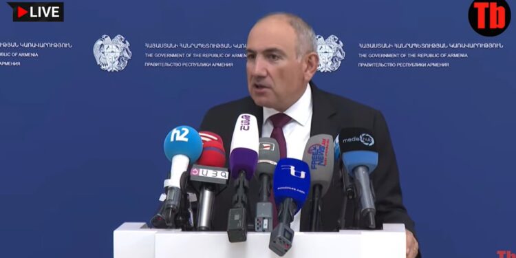 Սիմուլյանտին տարել են էնտեղ, որտեղ պիտի լիներ, շնորհակալ եմ պատգարակով տանողին․ Փաշինյան