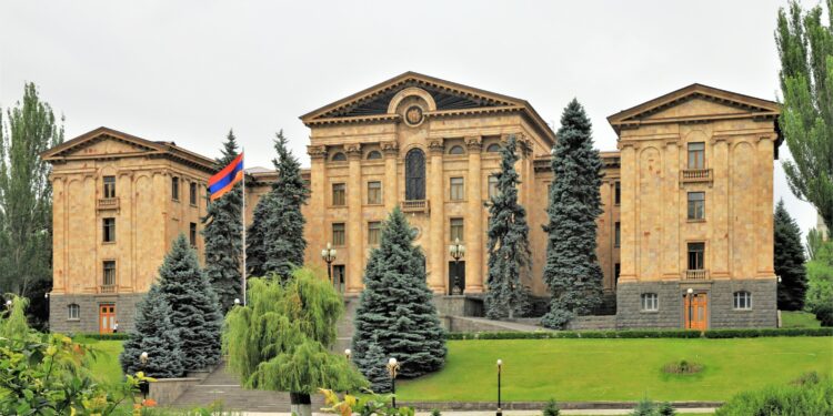«Եկեղեցում առկա ճգնաժամ»-ի հարցով ստեղծվել է ԱԺ քննիչ հանձնաժողով