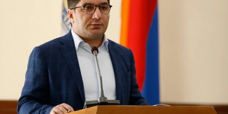 Երևանի քաղաքապետի աշխատավարձը կբարձրանա 760 հազար դրամով. 1մլն 320 հազարից կդառնա 2 միլիոն դրամ․ Մեսրոպ Մանուկյան