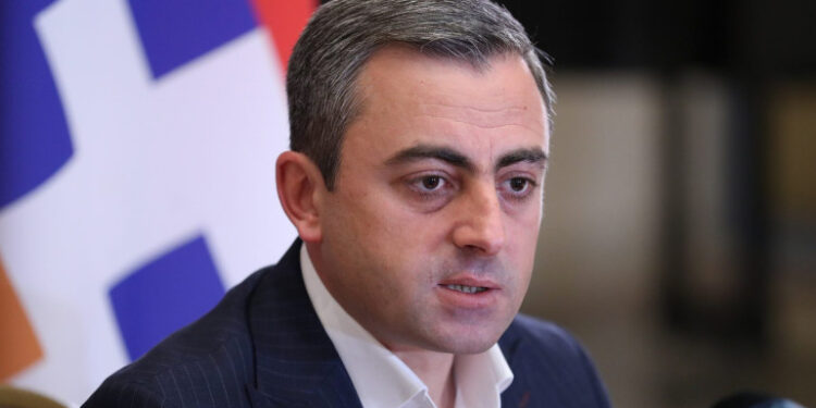 ՀՀ-ում քաղաքական իրավիճակ կարող է փոխվել միայն իշխող ուժի իշխանшզրկման պարագայում. Իշխան Սաղաթելյան