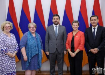 Սարգիս Խանդանյանը հանդիպել է Միացյալ Թագավորության խորհրդարանականների հետ