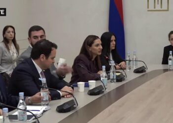 Ուժեղ Հայաստանի պատգամավորները հանդիպում են ահետ կորածների հարազատներին․ ՀԻՄԱ