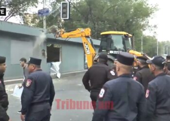 Բախում՝ ոստիկանի ու քաղաքացու միջև