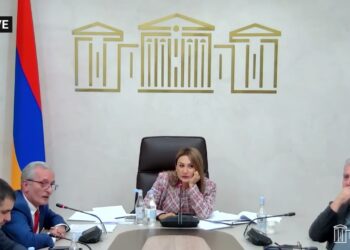 Տպավորություն է, որ չեք կարդացել այն նախագիծը, որում փոփոխություն եք առաջարկում. Ղազարյան