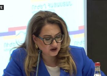 Էդ ի՞նչ ոսկուց թերմոսներ են պատվիրել, բեյջի թելի ՄԱԿ–ի ստանդարտը ո՞րն է․ Մանուկյան