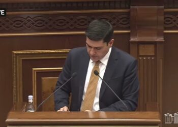 Ու՞ր է 100 մլն դոլարը հիմնադրամի. Էդգար Ղազարյանը նեղը գցեց ՔՊ-ի թեկնածուին