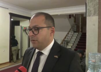 Փորձում էին հարվածել իմ ընկերներին, սեղանների վրա բարձրացա, որ հասնեմ. Մխիթարյան
