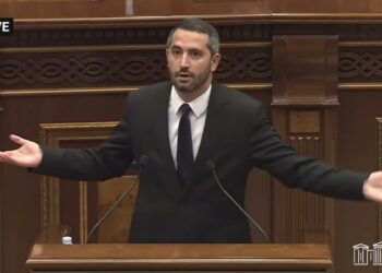«Ռ» տառը չեմ կարողանում ասել, ես էլ խնդիր ունեմ. Ռուբինյան