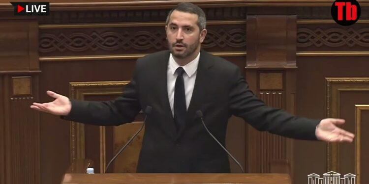 «Ռ» տառը չեմ կարողանում ասել, ես էլ խնդիր ունեմ. Ռուբինյան