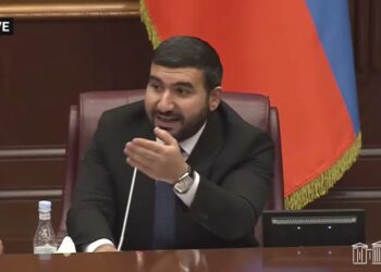 ԱԺ-ում իրավիճակը լարվեց. մի հատ լռություն, հանգստացեք