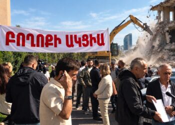 #ՀԻՄԱ. Բողոքի ակցիա՝ քանդում են օրինական շինությունները