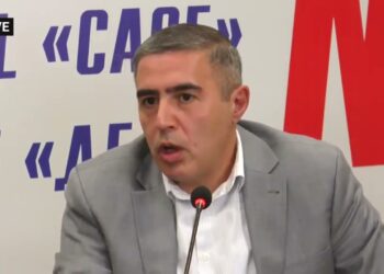 Ձայնագրություն՝ ասուլիսում․ Քոչարյանի ավագ որդին 7 տ․ Սեդրակն էր՝ ռմբակոծության տակ