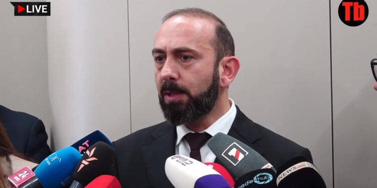 ՀԻՄԱ․ Արարատ Միրզոյանի ճեպազրույցը