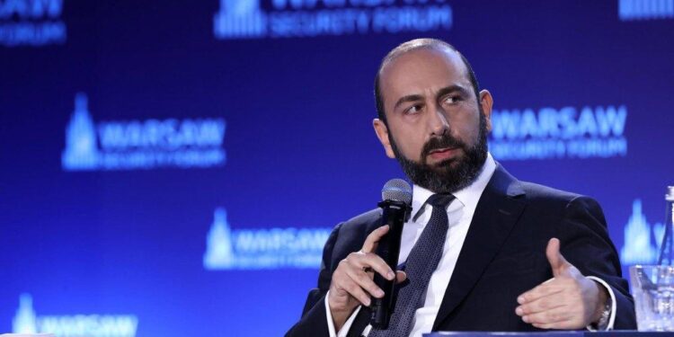 Արարատ Միրզոյանը Լեհաստան է մեկնում