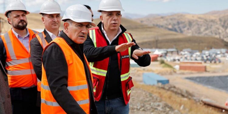 Փաշինյանը ներկա է գտնվել Ամուլսարի ոսկու հանքավայրի շահագործման մեկնարկի հանդիսավոր արարողությանը
