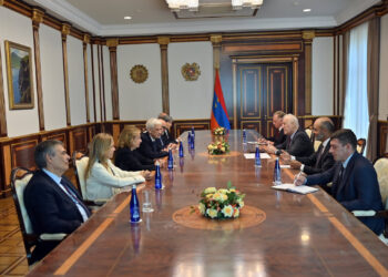 Վահագն Խաչատուրյանն ընդունել է «Գալուստ Գյուլբենկյան» հիմնադրամի հոգաբարձուների խորհրդի նախագահին