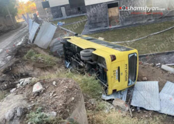 Երևանում «Hyundai» ավտոբուսը կողաշրջվել է․ 11 օտարերկրացիներ տեղափոխվել են հիվանդանոց