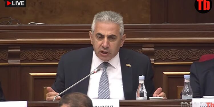 Փողը չե՞ք փոխանցել, նո՞ր եք իմացել․ Էդգար Ղազարյան